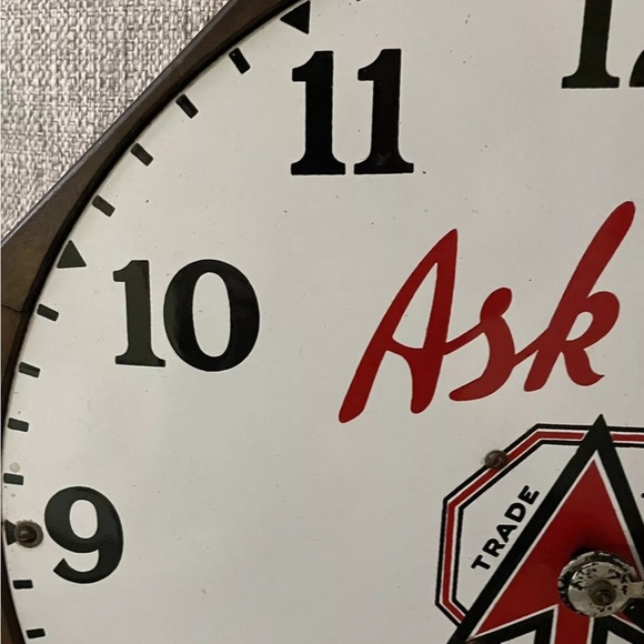 ORIGINAL 1930 PORCELAIN LABATT'S BEER CLOCK Shonbeck Clock Co. Canada - Picture 10 of 13